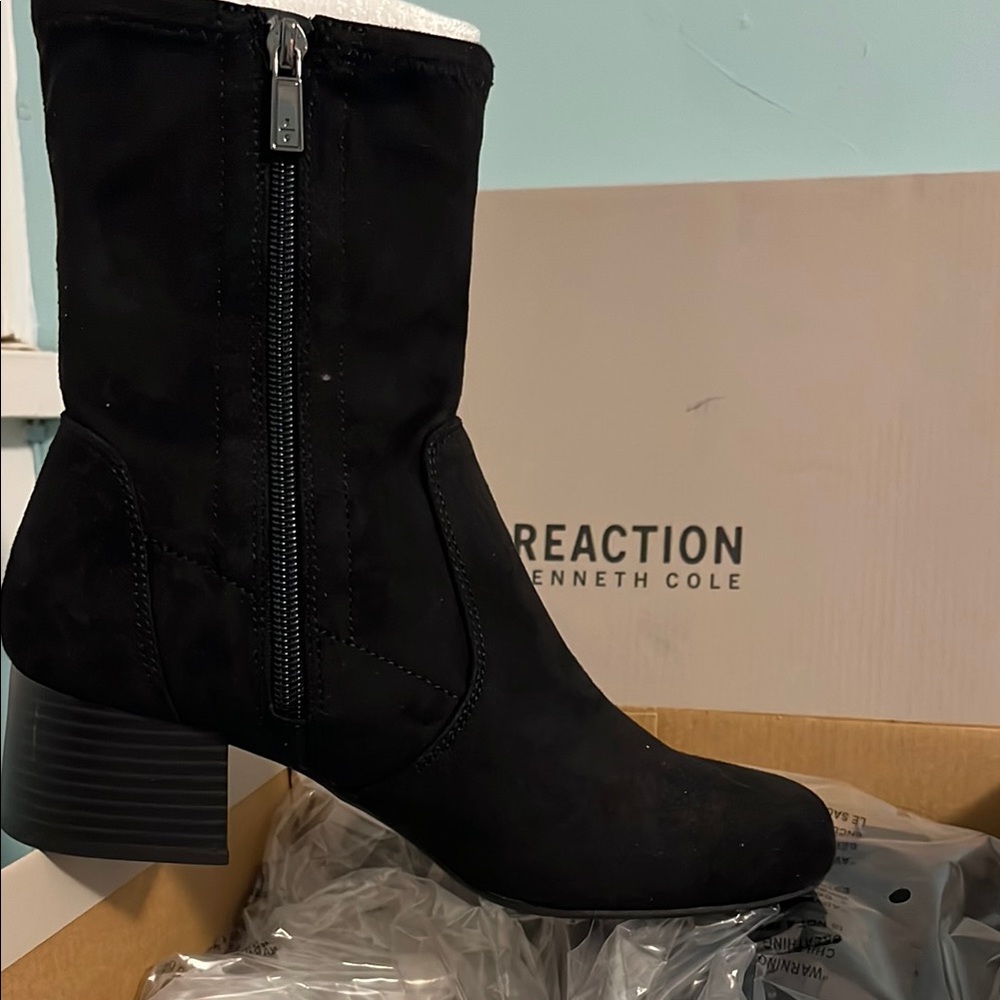 Kenneth Cole Reaction Women's Black Mid-Calf Boots